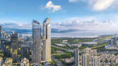 更有东海城市广场、东海文化广场、喷鼻蜜湖文