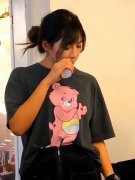 通过积极自动的沟通、展示实正在乐趣、分享小